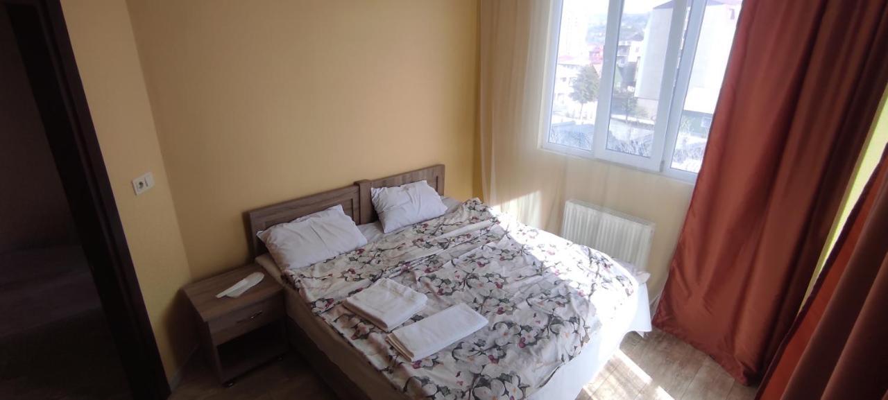Femily Hotel In Batumi Mareti Str 2 Luaran gambar