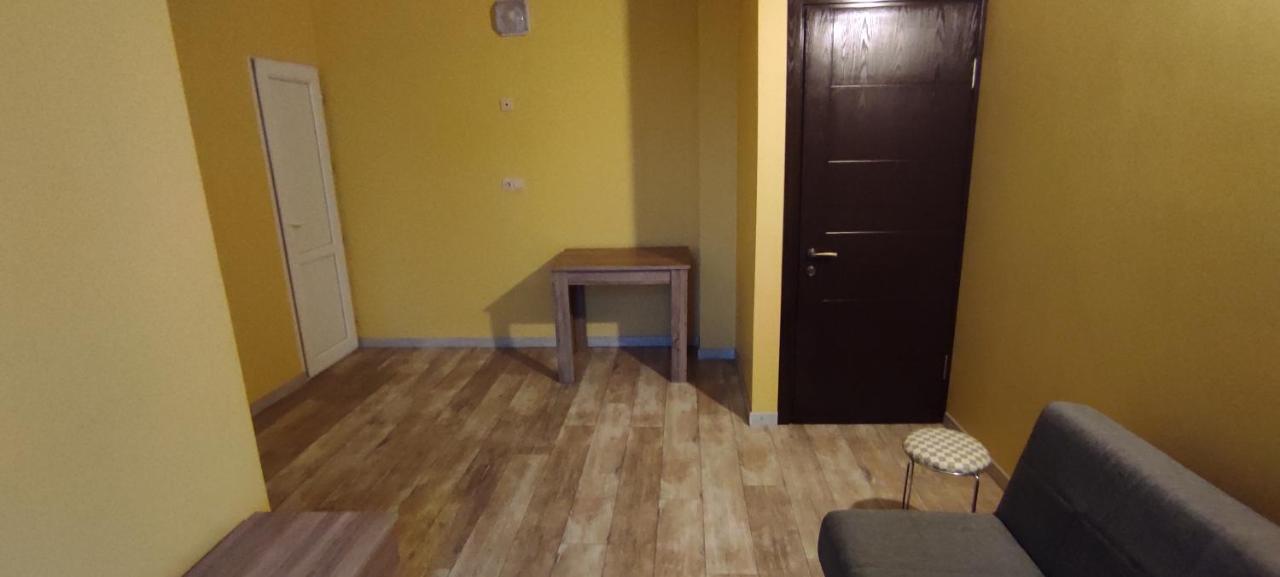 Femily Hotel In Batumi Mareti Str 2 Luaran gambar