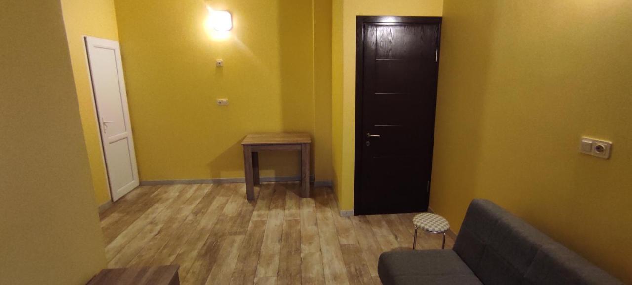Femily Hotel In Batumi Mareti Str 2 Luaran gambar