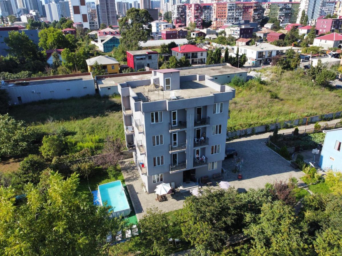 Femily Hotel In Batumi Mareti Str 2 Luaran gambar