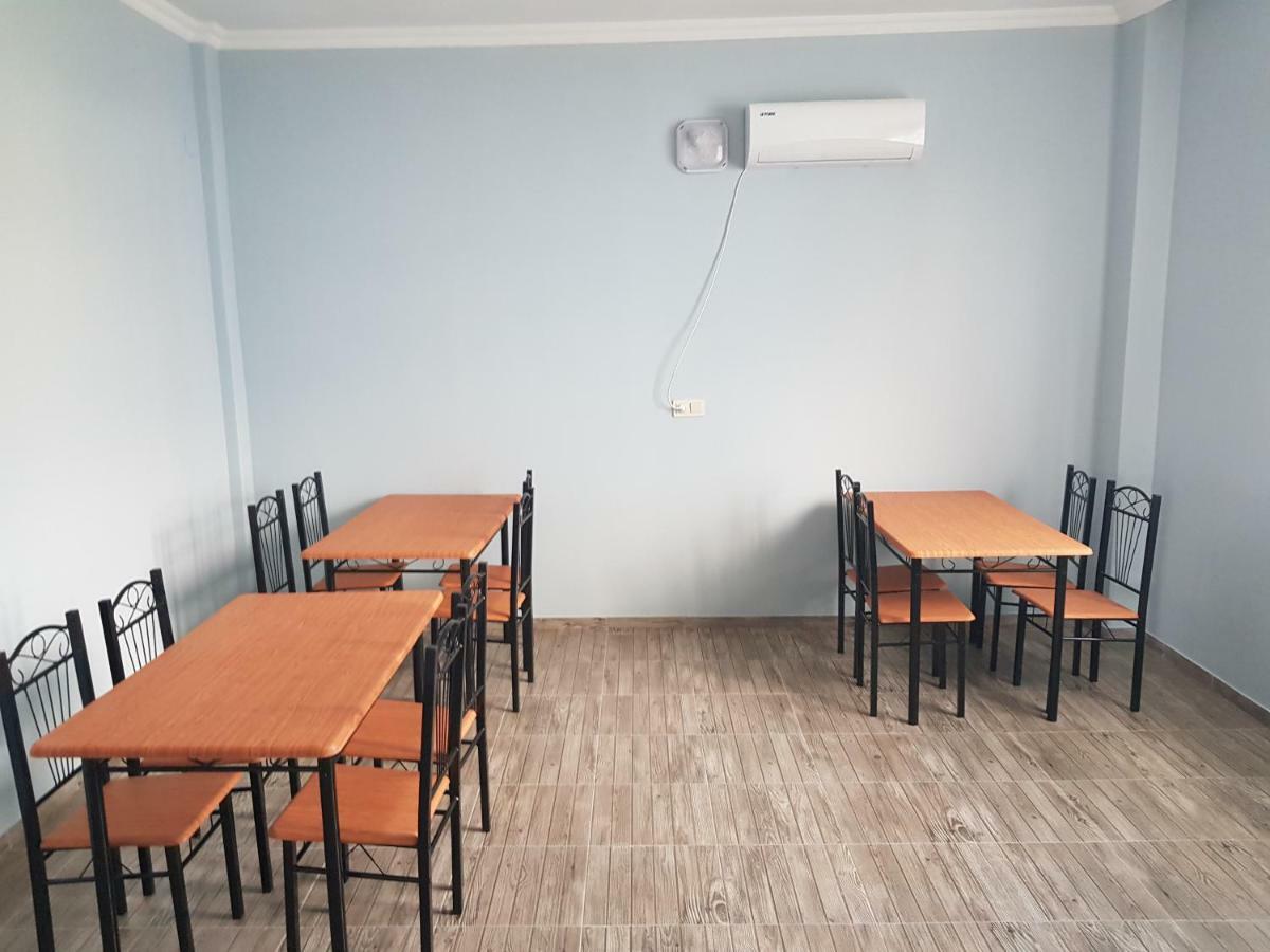 Femily Hotel In Batumi Mareti Str 2 Luaran gambar
